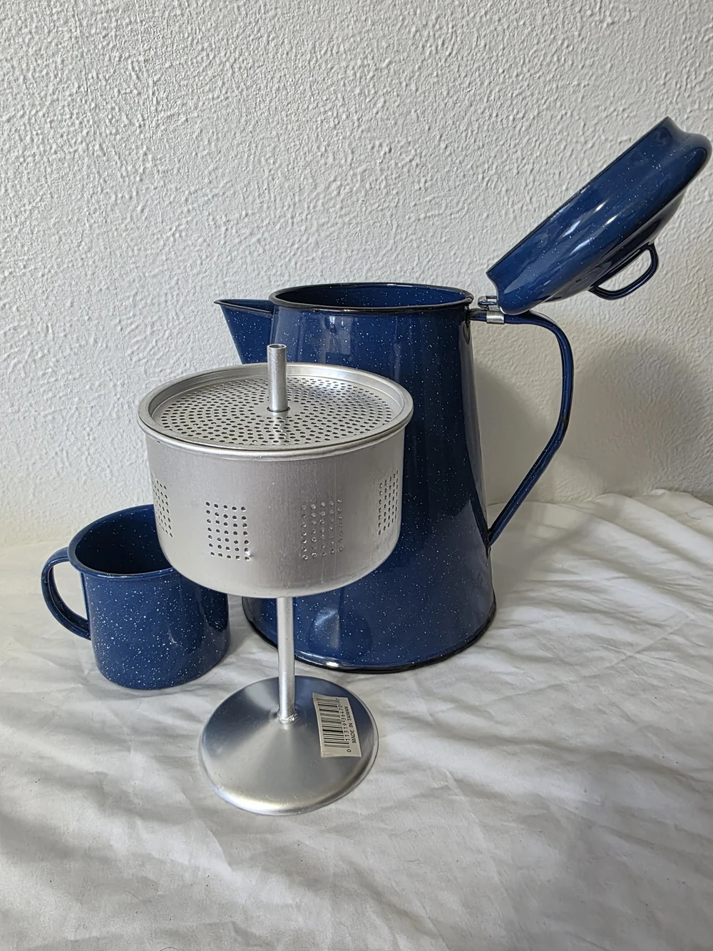 Blue Speckled Enamel Coffee Pot & Mug Set - Home Kitchen